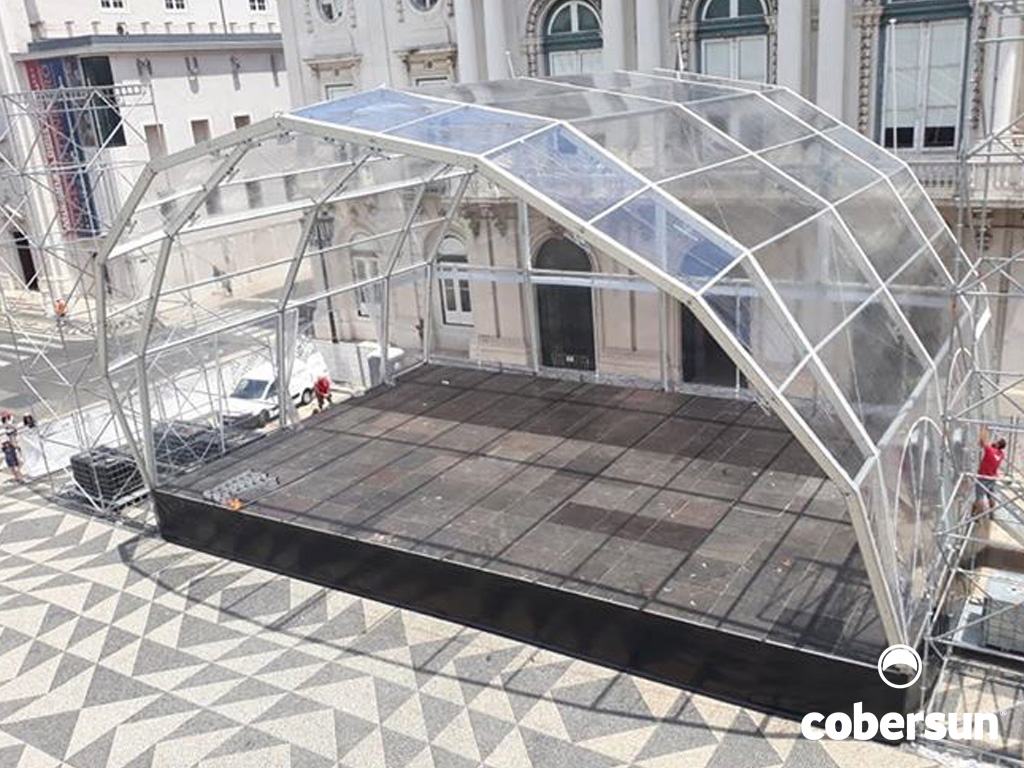 Tenda para eventos, recintos desportivos e cobertura de palcos formato Iglo - Cobersun