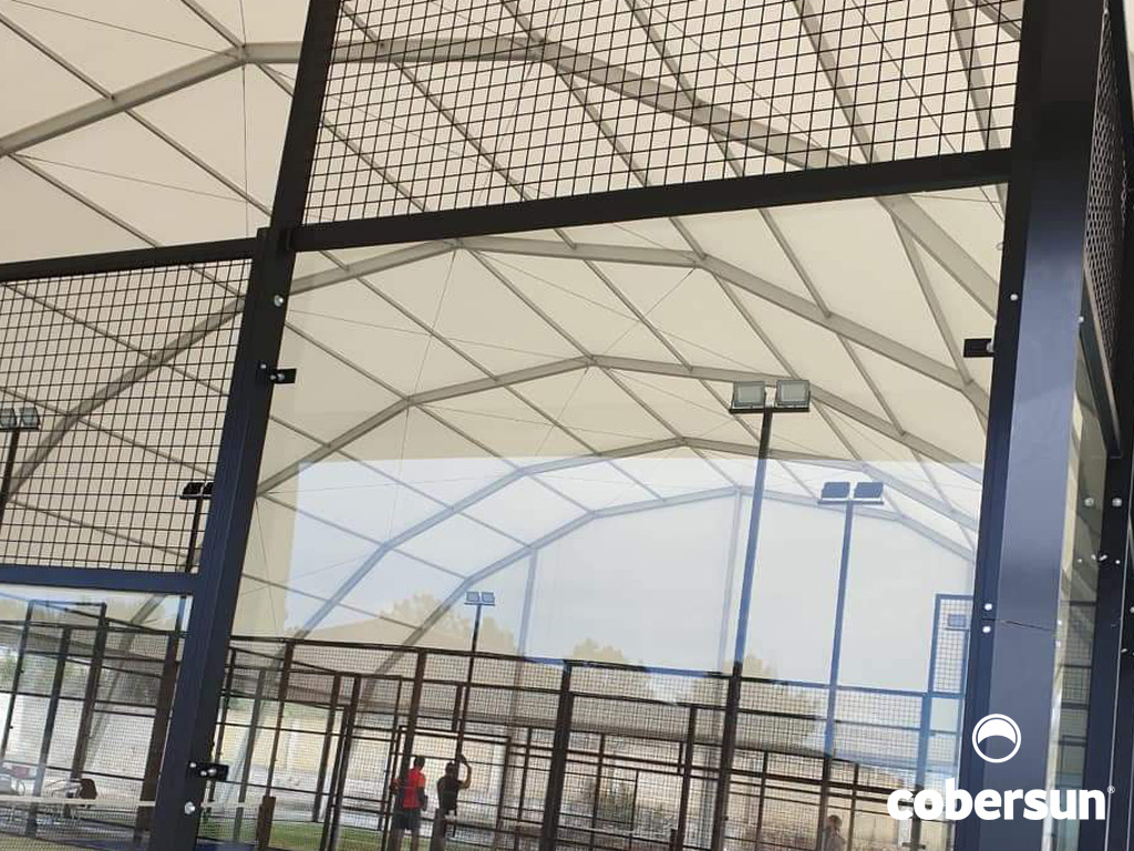 Tenda para eventos, recintos desportivos e cobertura de palcos formato Iglo - Cobersun