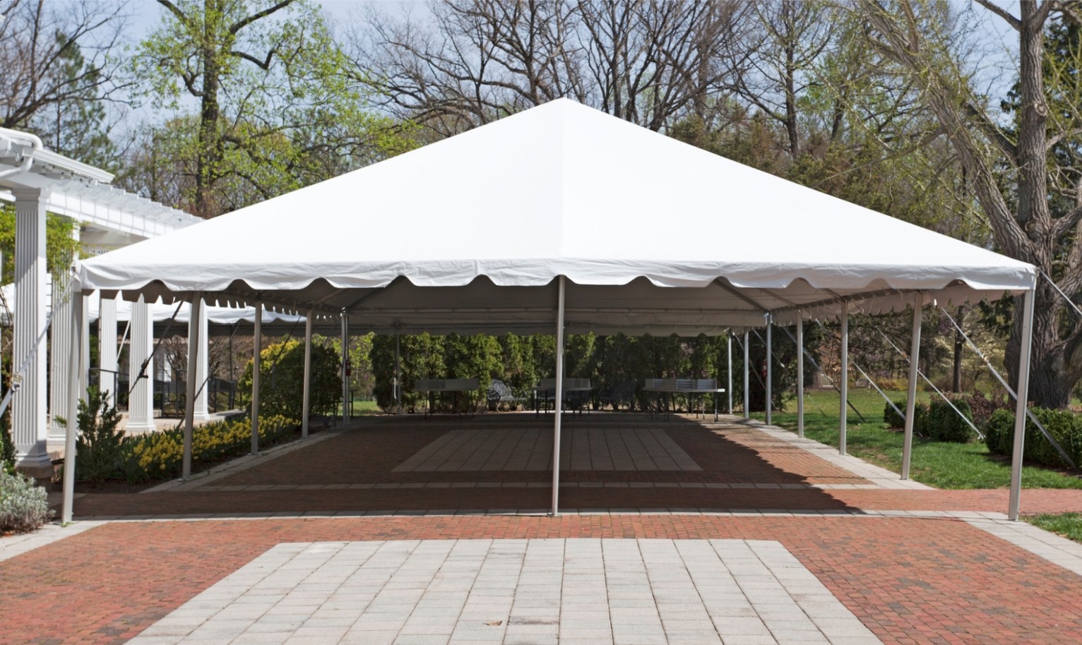 Tenda standard Versatilidade e conforto para eventos